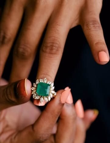 Emerald cushion ring, Morgan Touch